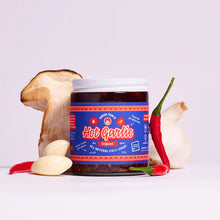 Load image into Gallery viewer, Hot Garlic Chili Crisp
