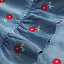 Load image into Gallery viewer, Anneliese Ruffle Pillowcase