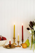 Load image into Gallery viewer, Spiral Beeswax Taper Candles